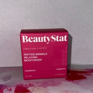 BeautyStat Peptide Moisturizer in Bold Pink